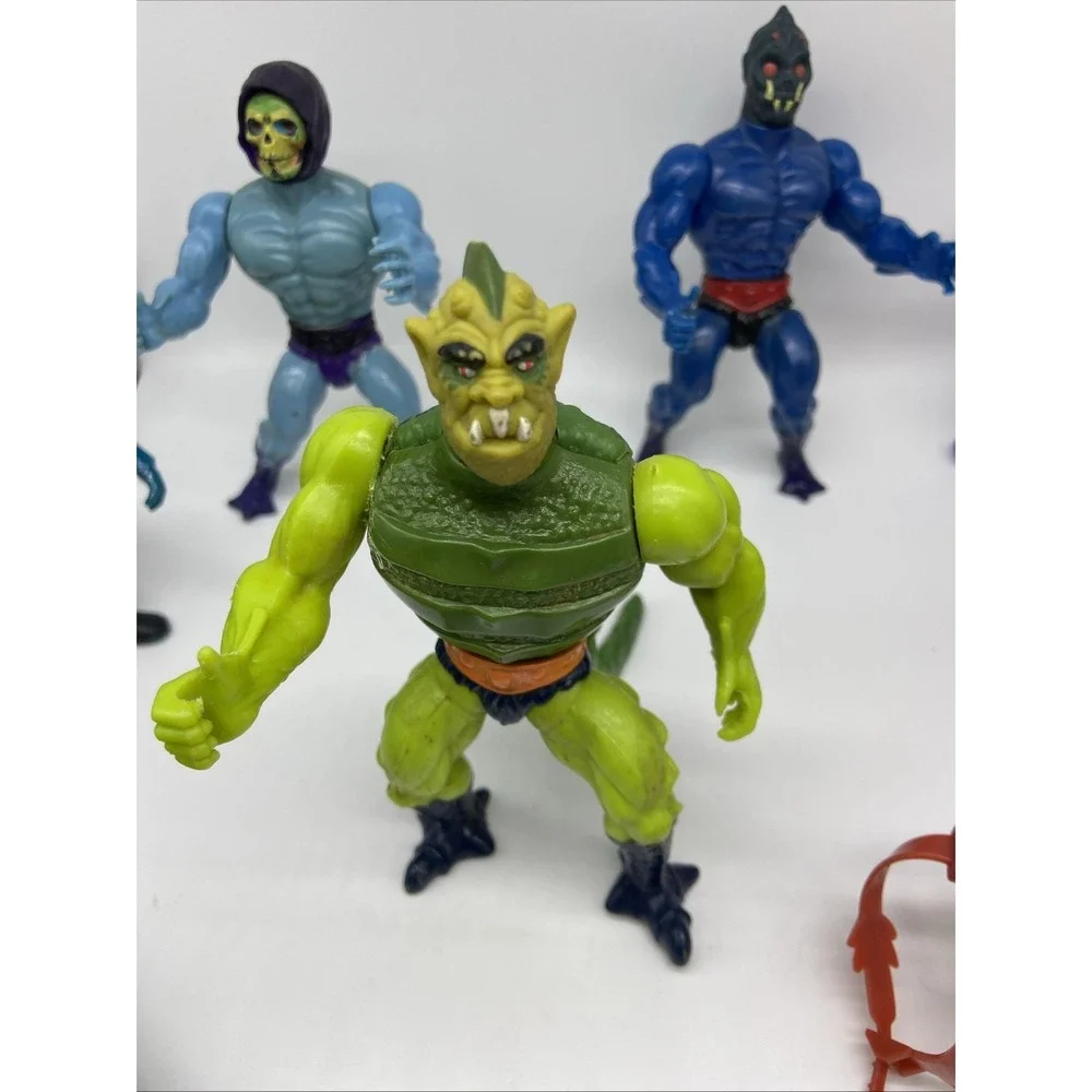 Vintage MOTU Action Figure Lot Skeletor Whiplash Wind Raider Mattel 1980s 11pc